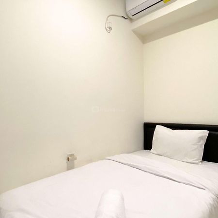 Comfortable Living 2Br At Meikarta Apartment By Travelio Cikarang Buitenkant foto